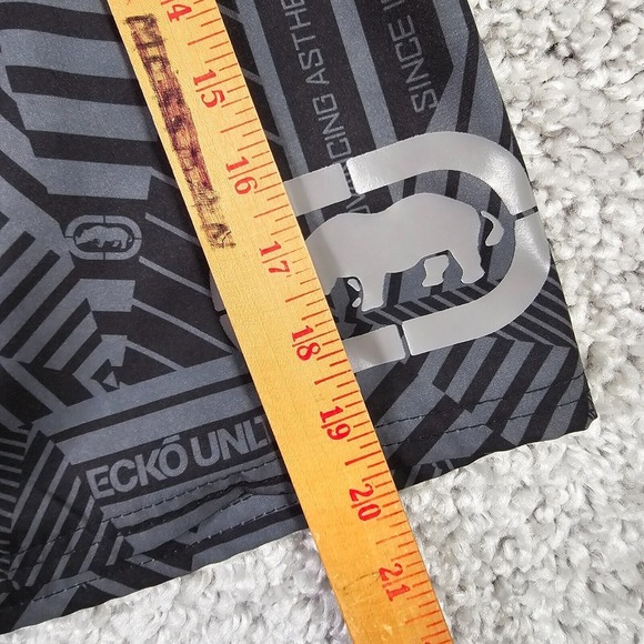 Ecko Unltd Swim Trunks Mens Small Black Mesh Lining Y2K Board Shorts‎ - Picture 5 of 14